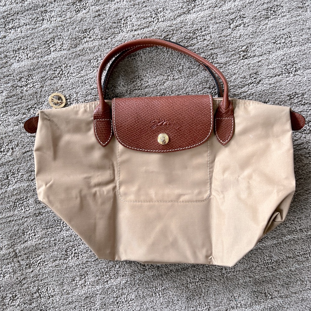 Longchamp small le pilage tote, trench color